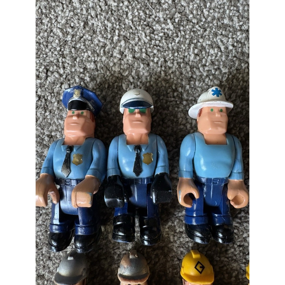 Vintage LOT of 15 Fisher Price Husky Helpers Construction,/Police and Others - Picture 2 of 9